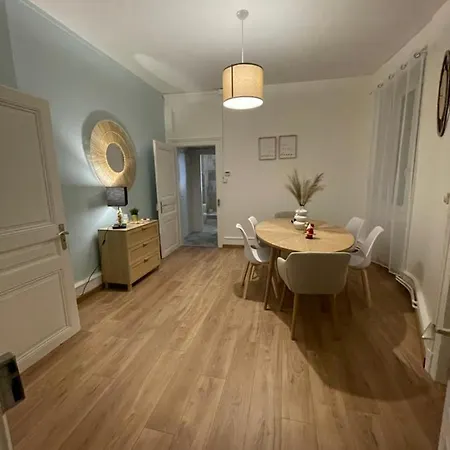 Le Charme De - Proche Centre Et Gare - 8 Personnes - Arrivee Autonome *