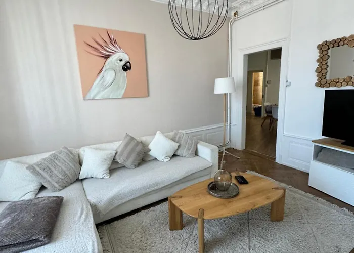 Le Charme De - Proche Centre Et Gare - 8 Personnes - Arrivee Autonome