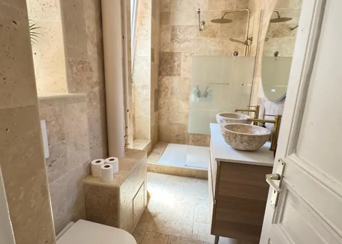 Le Charme De - Proche Centre Et Gare - 8 Personnes - Arrivee Autonome 公寓